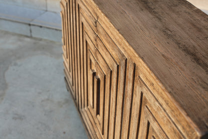 Saint Entrance Sideboard