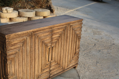 Saint Entrance Sideboard