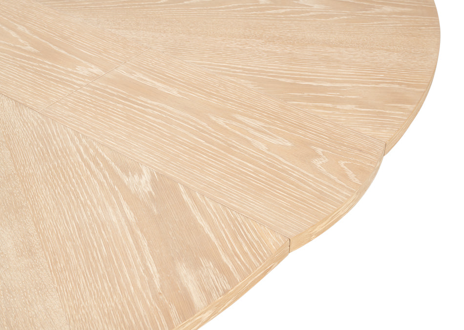 Tower Jupe Dining Table, Medium, Bleached Oak