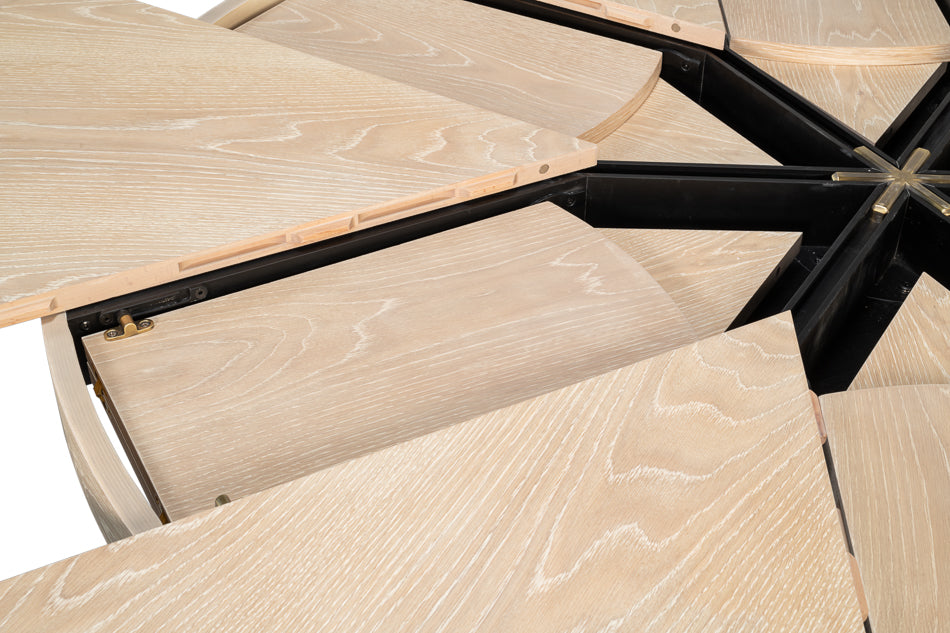 Tower Jupe Dining Table, Medium, Bleached Oak