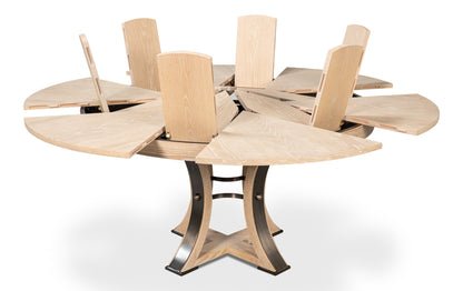 Tower Jupe Dining Table, Medium, Bleached Oak