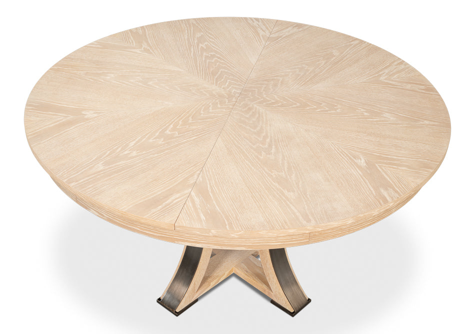 Tower Jupe Dining Table, Medium, Bleached Oak