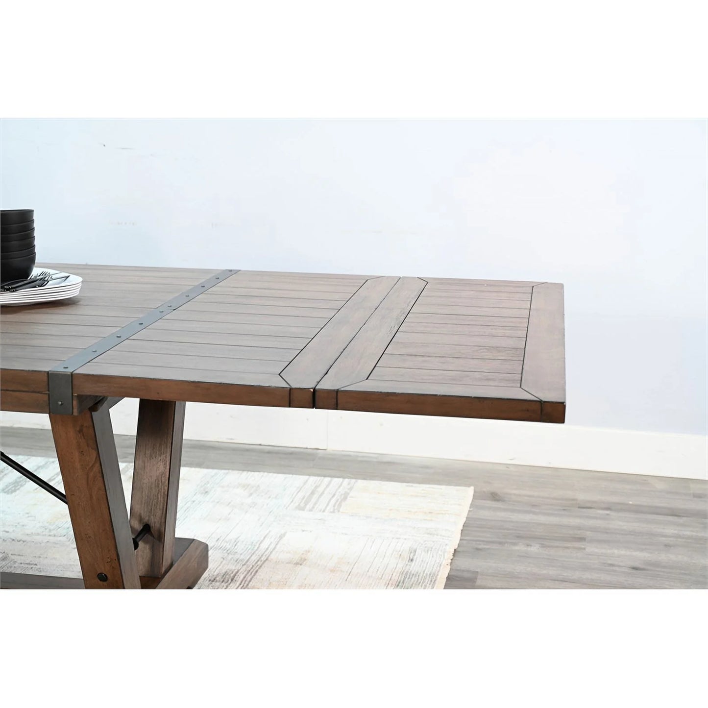 Sunny Designs Yellowstone Extension Table with Folding Leaves - Doe Valley