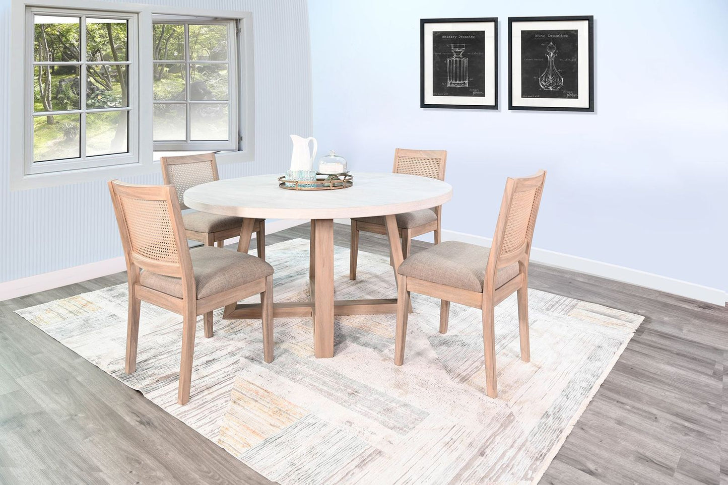 Sunny Designs Rowan Round Dining Table